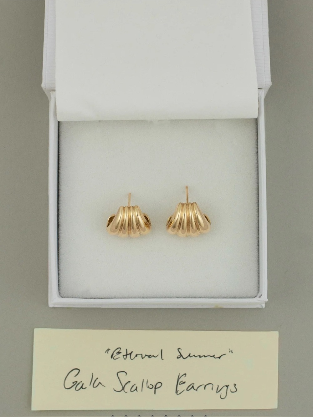 Kinn Studio Gaia scallop earrings 14 K gold EUC